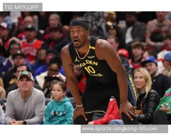 巴特勒半场表现抢眼15分钟内高效贡献8分3助攻3前场板展现杀伤力